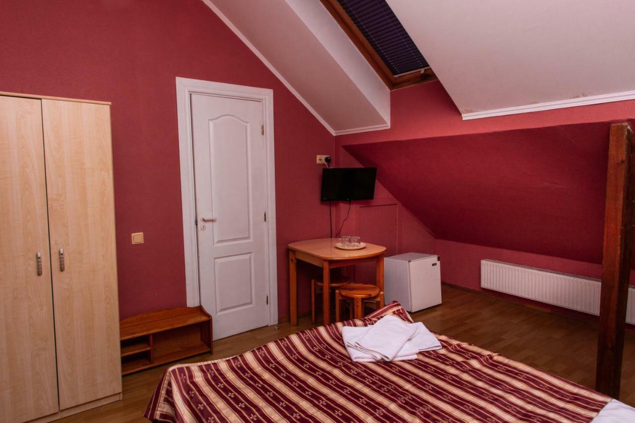 Riga Well Hotel エクステリア 写真